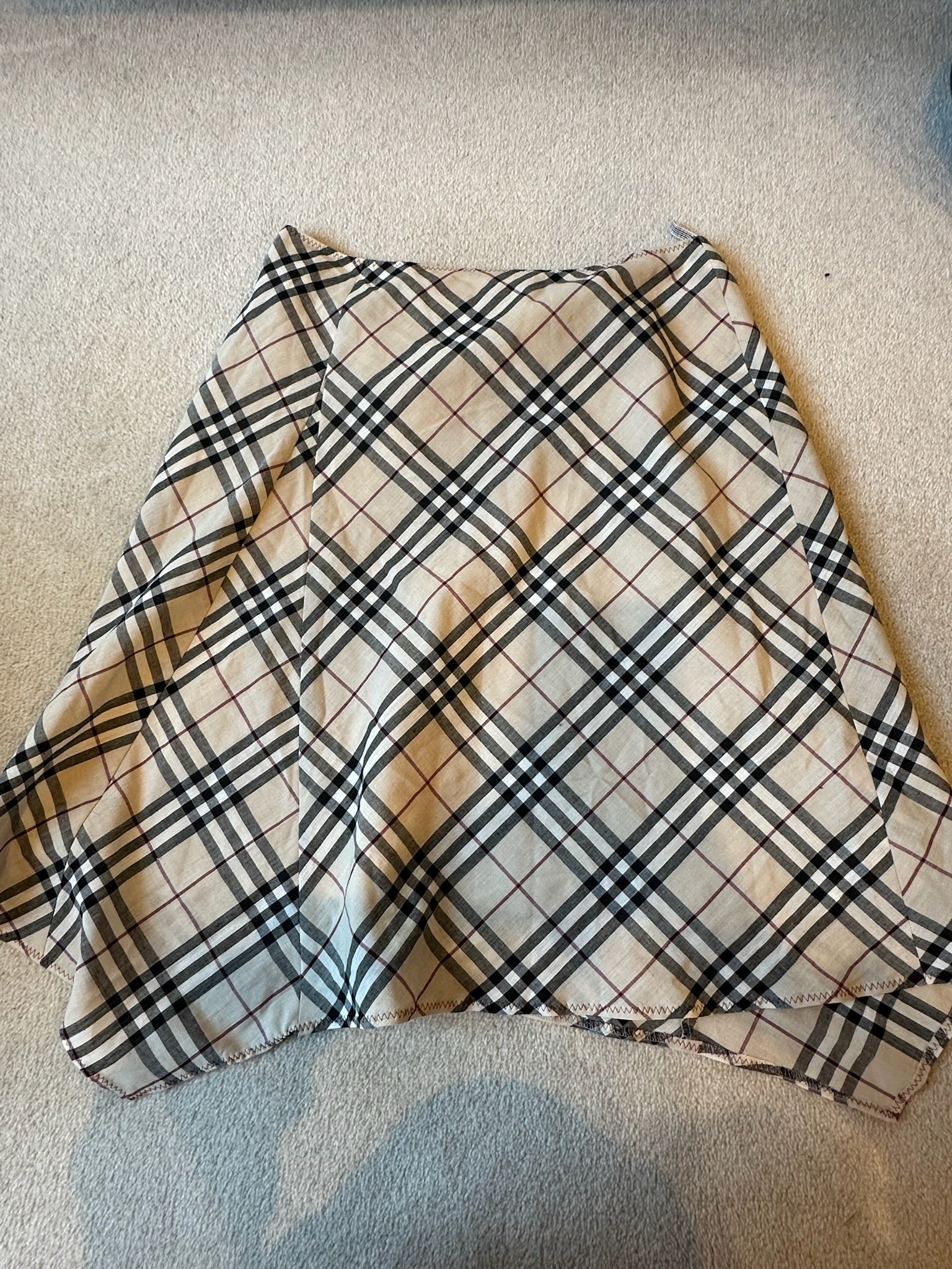 Burberry Blue Label Asymmetric Check Skirt – Xi&Ci Vintage